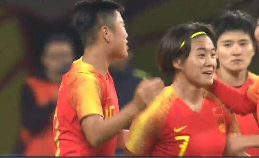 中国女足3-0战胜尼日利亚