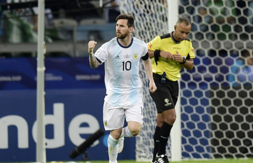 美洲杯-阿根廷1-1战平巴拉圭继续垫底 桑切斯破门梅西点球救主