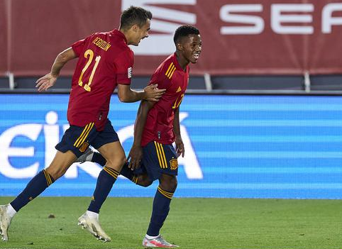 欧国联-西班牙4-0乌克兰排名第2 拉莫斯双响法蒂处子球