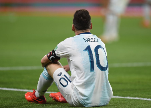 世预赛-梅西进球被吹新星处子球 阿根廷1-1巴拉圭