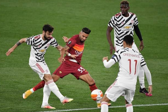 欧联-曼联2-3罗马总比分8-5挺进决赛 卡瓦尼梅开二度