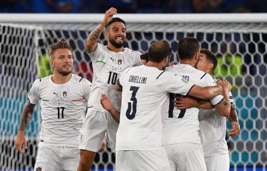 欧洲杯-意大利3-0土耳其取得开门红 因莫比莱传射因西涅破门