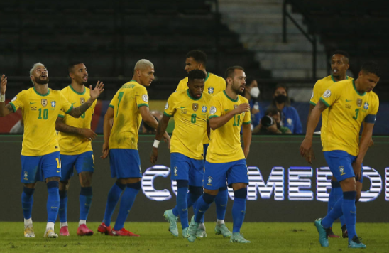 美洲杯-巴西4-0大胜秘鲁 内马尔独造3球理查利森传射