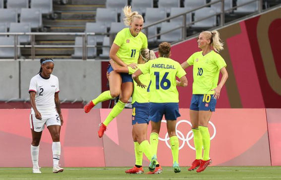 奥运-大冷!美国女足0-3惨败瑞典女足 世界冠军遭开门黑