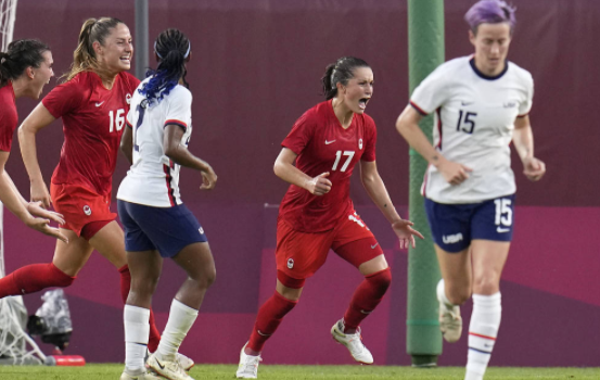 奥运女足-加拿大1-0战胜美国进决赛 弗莱明点球制胜