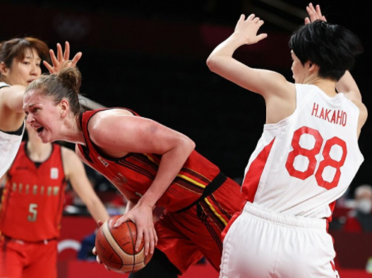 林咲希三分准绝杀 日本女篮86-85淘汰比利时女篮晋级