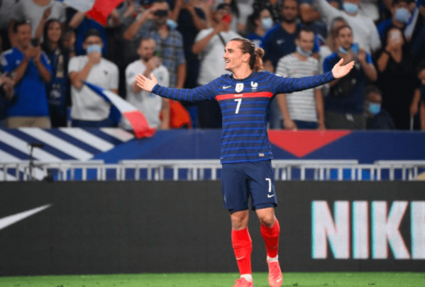 世预赛-格列兹曼梅开二度本泽马助攻 法国2-0芬兰 