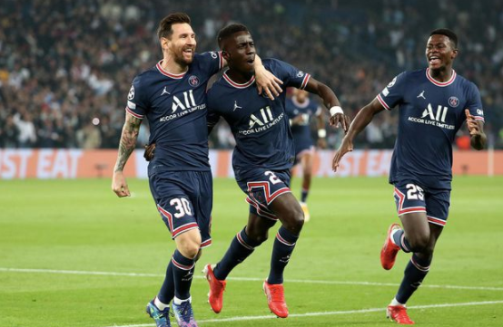 欧冠-巴黎2-0史上首胜曼城 梅西巴黎首球世界波! 