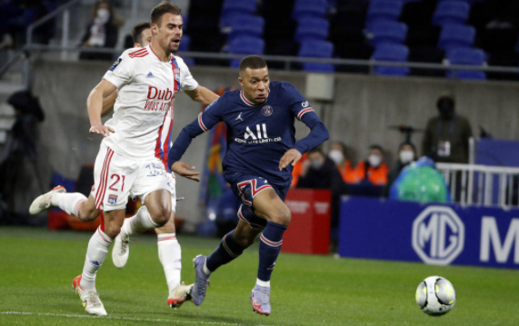 法甲-梅西缺席姆巴佩中柱克雷尔破门 巴黎1-1里昂 