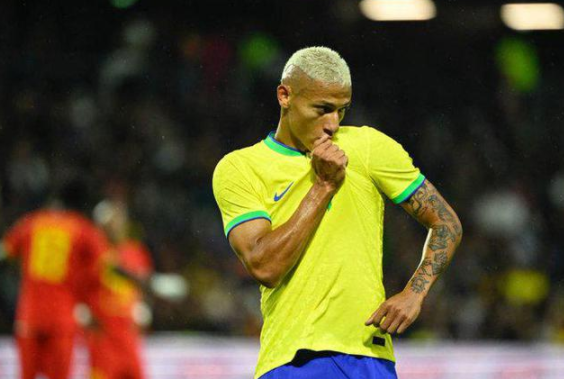 国际友谊赛-巴西3-0完胜加纳 内马尔两助攻理查利森双响