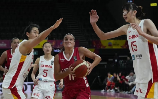 女篮亚洲杯- 中国女篮首战89-44大胜黎巴嫩 韩旭17+10