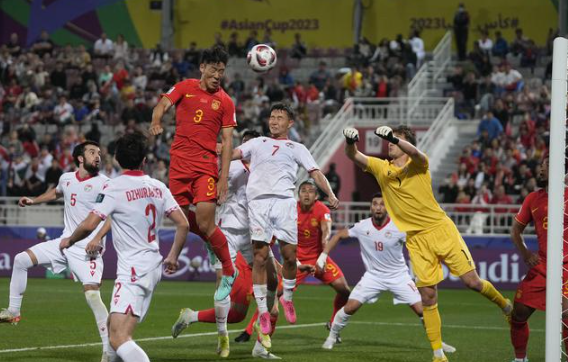 亚洲杯-朱辰杰争议进球被吹 中国首战0-0战平塔吉克