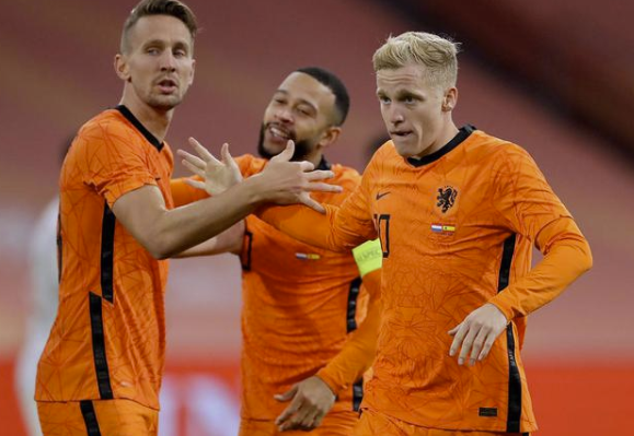 热身赛-卡纳莱斯破门范德贝克扳平 荷兰1-1西班牙