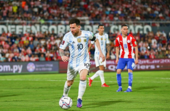 世预赛前瞻-阿根廷VS乌拉圭：梅西苏神再会 劳塔罗或复出