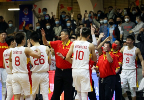 世界杯预选赛-王哲林27+14中国男篮加时80-67擒巴林 提前进世界杯正赛